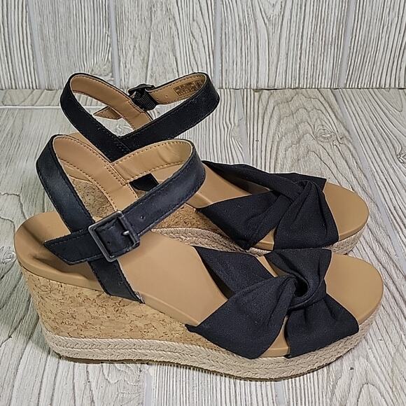 UGG Joslyn Black Leather Platform Wedge Cork Heeled Sandals Womens Size 5 NEW - Picture 2 of 13